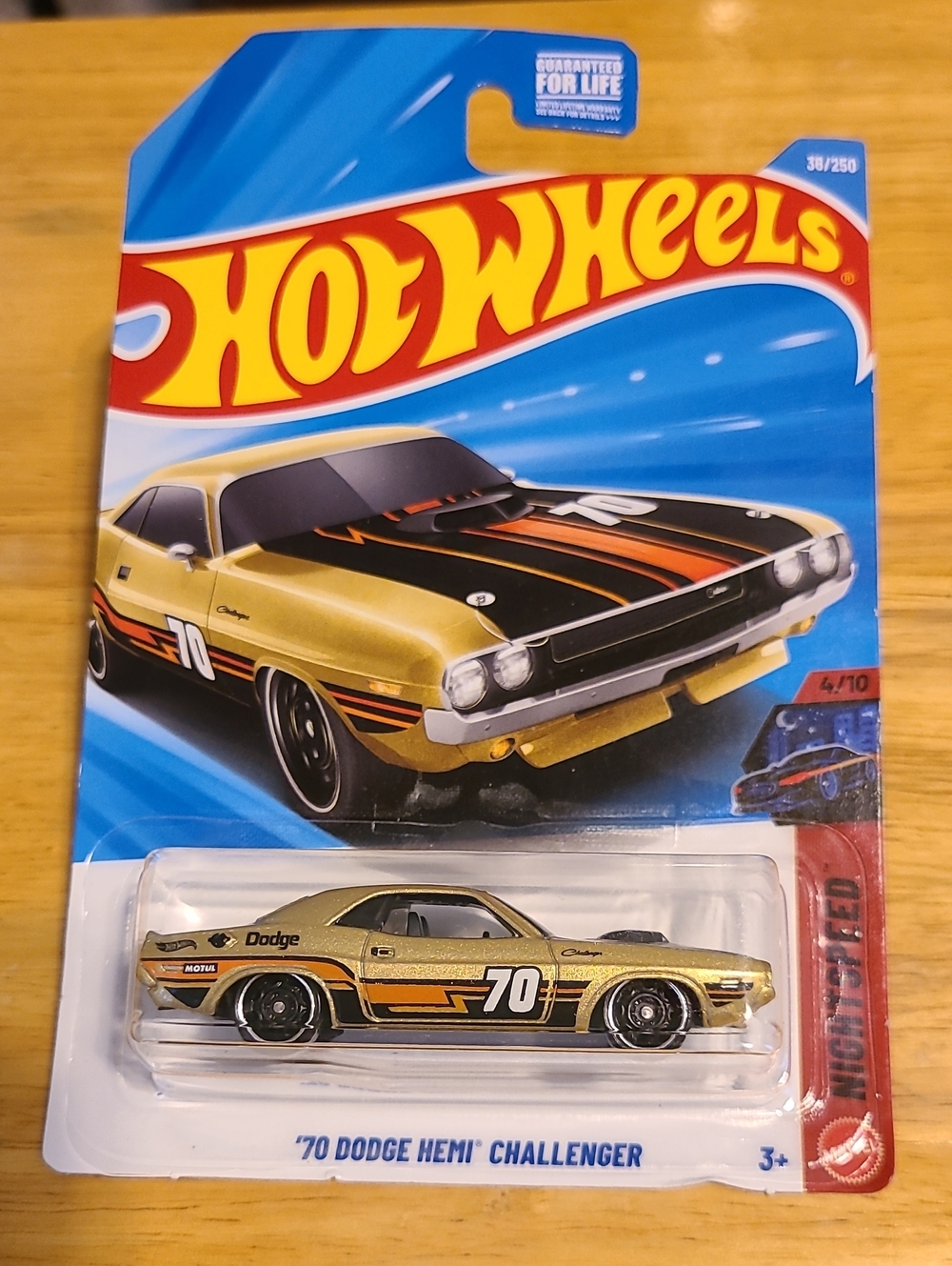Mattel Hot Wheels '70 Dodge Hemi Challenger Gold with Black and Orange Accents